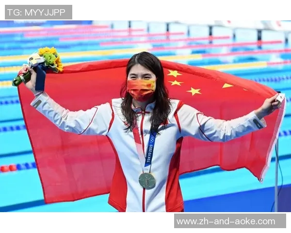 大风大浪中“泳”往直前！张子扬连任全运会男人10公里马拉松游水冠军